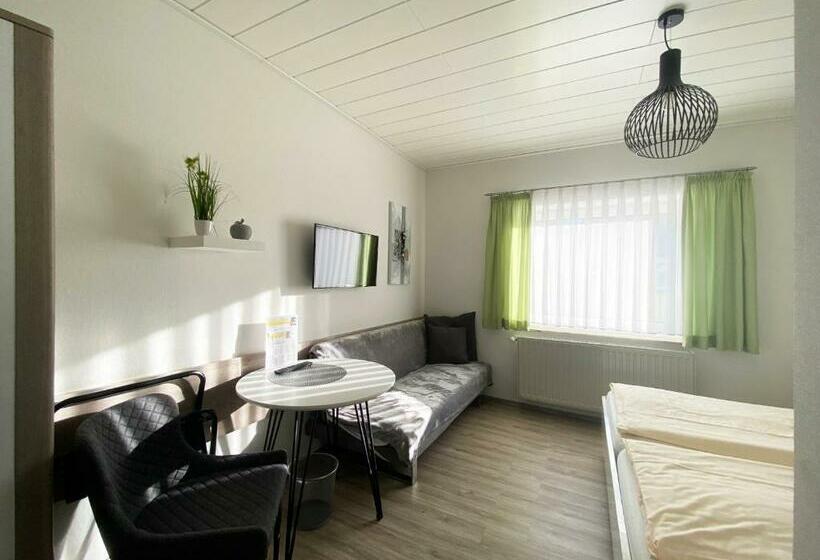 스탠다드 트리플 룸, Landgasthof Kanz