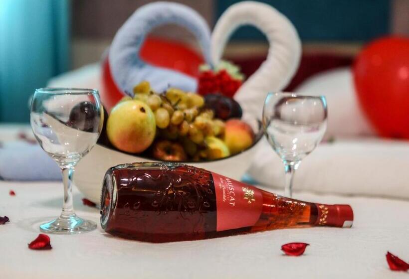 اتاق استاندارد با وان آب گرم, Vm Resort Otel Mersin
