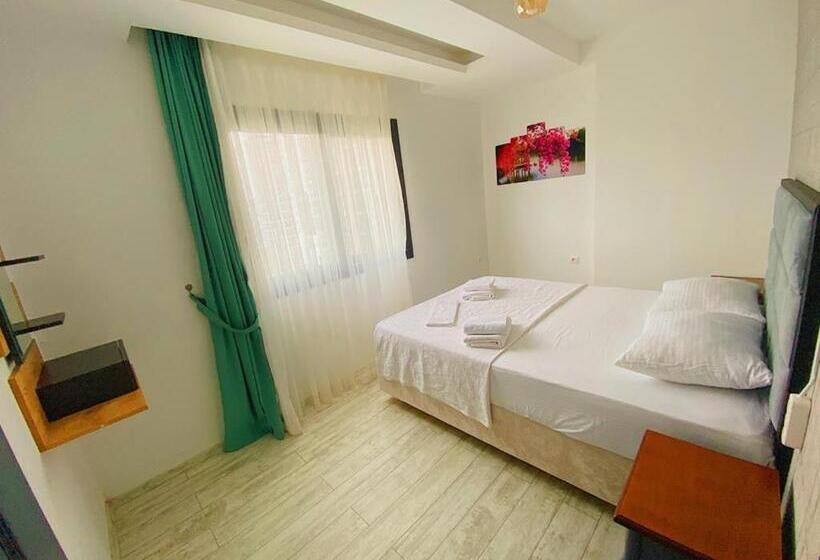 اتاق لوکس چهار تخته, Vm Resort Otel Mersin