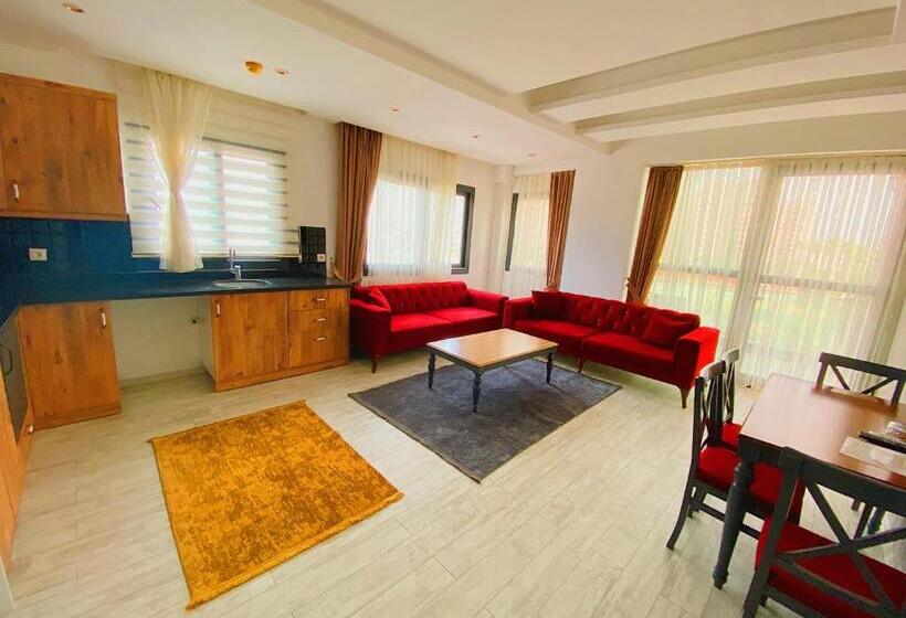 四人豪华间, Vm Resort Otel Mersin