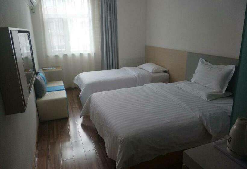 Номер Стандарт, 7 Days Hotel Urumqi Kashgar East Road Normal University Branch