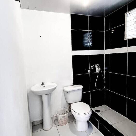 스탠다드 싱글 룸, Punto4