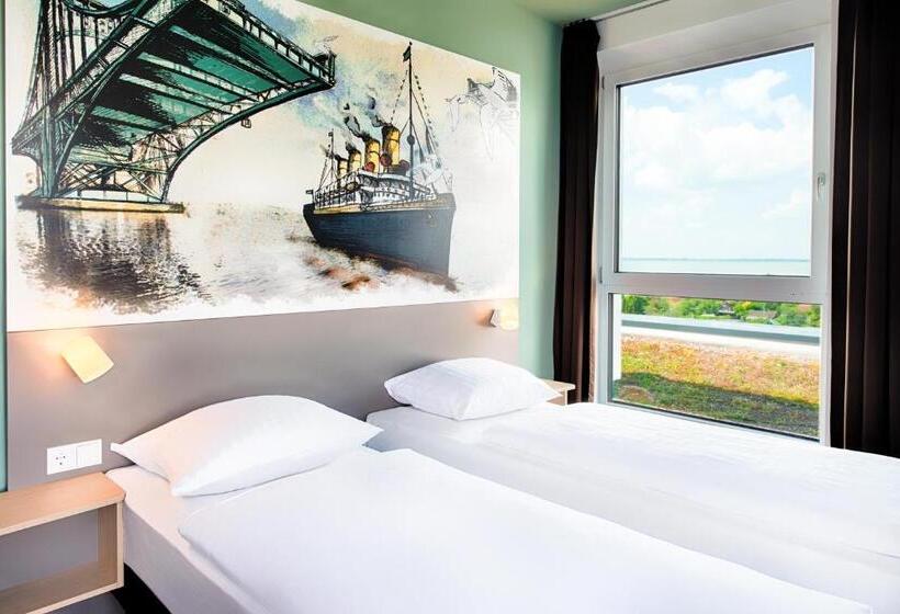 Номер Стандарт, B&b Hotel Wilhelmshaven