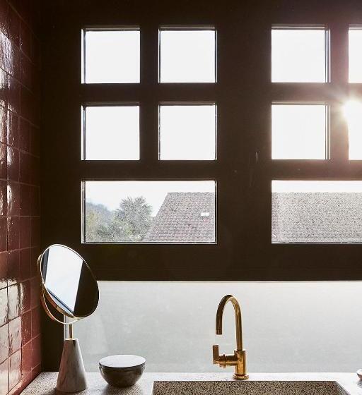 سوییت خانوادگی, Boutique Hotel Mendi Argia