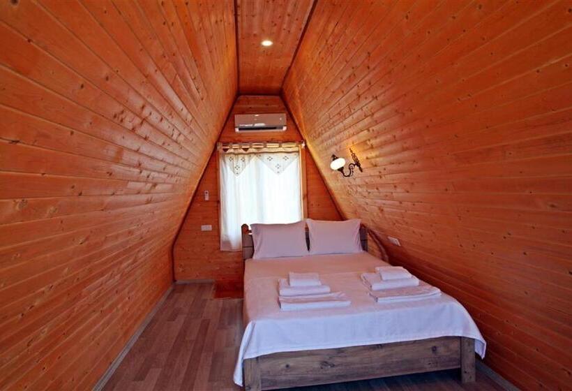 Bungalow Rodzinny, Kaş Hi̇story Li̇manağzi