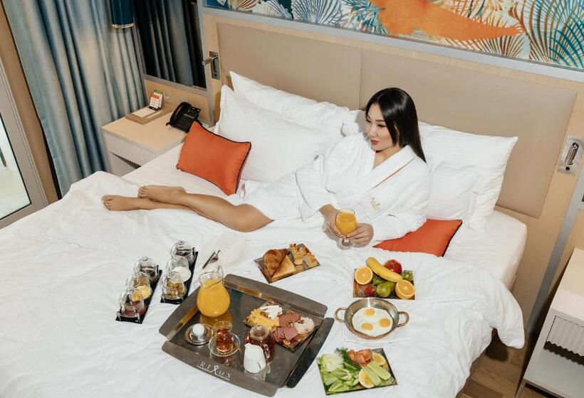 سوییت لوکس, Rixos Water World Aktau   Theme Park Free Access