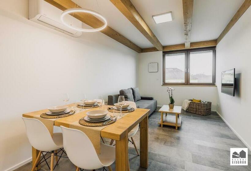 جناح جونيور, Resort Lednice   Eisgrub