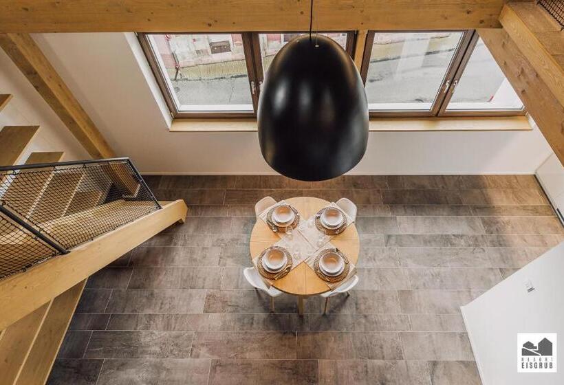 جناح جونيور ديلوكس, Resort Lednice   Eisgrub