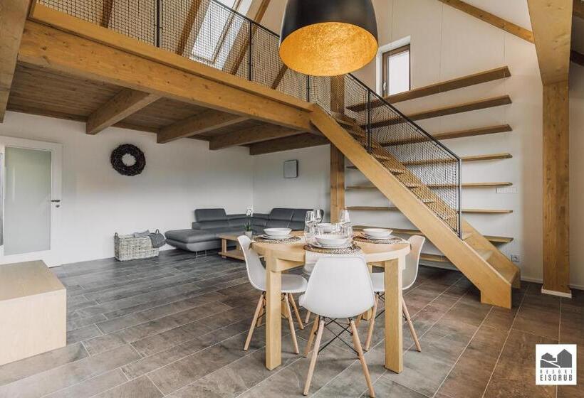 جناح جونيور ديلوكس, Resort Lednice   Eisgrub