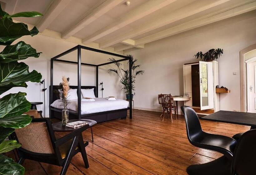 패밀리 스위트, Eco Hotel Plantage Rococo