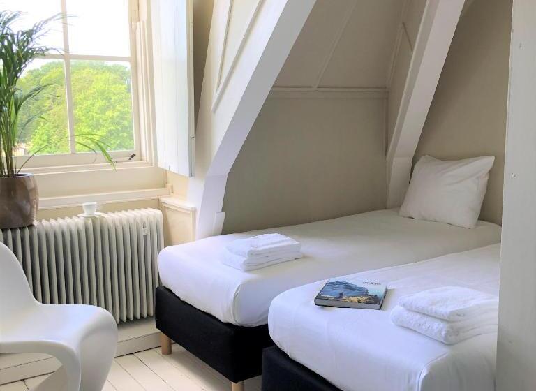 חדר סטנדרט לארבעה, Eco Hotel Plantage Rococo