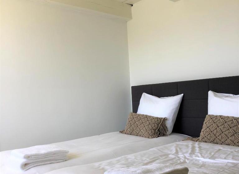 이코노미 룸, Eco Hotel Plantage Rococo