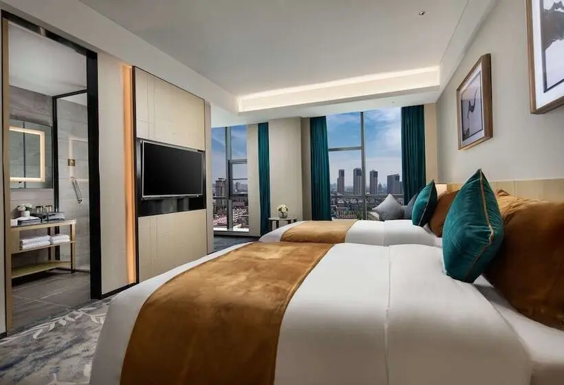 Standard-invahuone, Ramada By Wyndham Luoyang Downtown