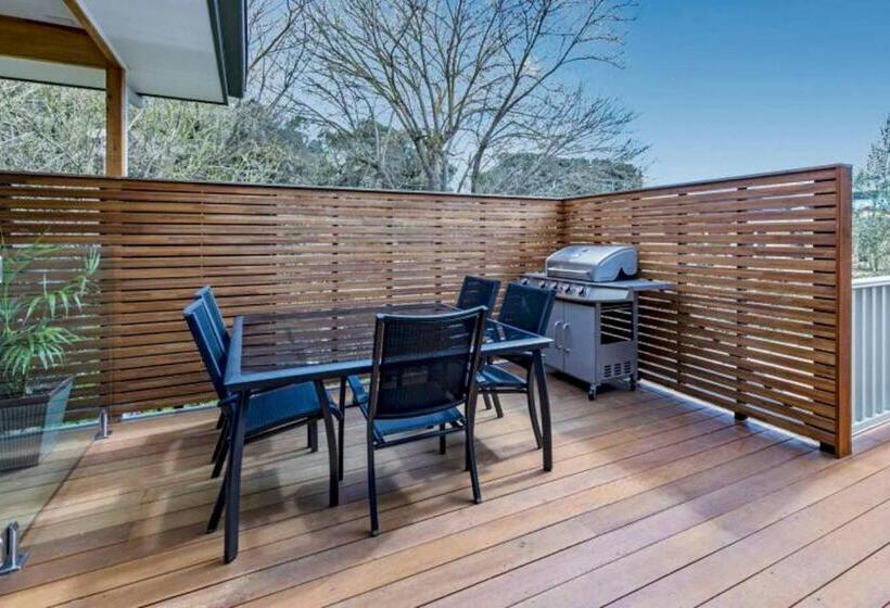 בית, חדר שינה 1, Hale Kupa Rye Beach House Spa Table Tennis