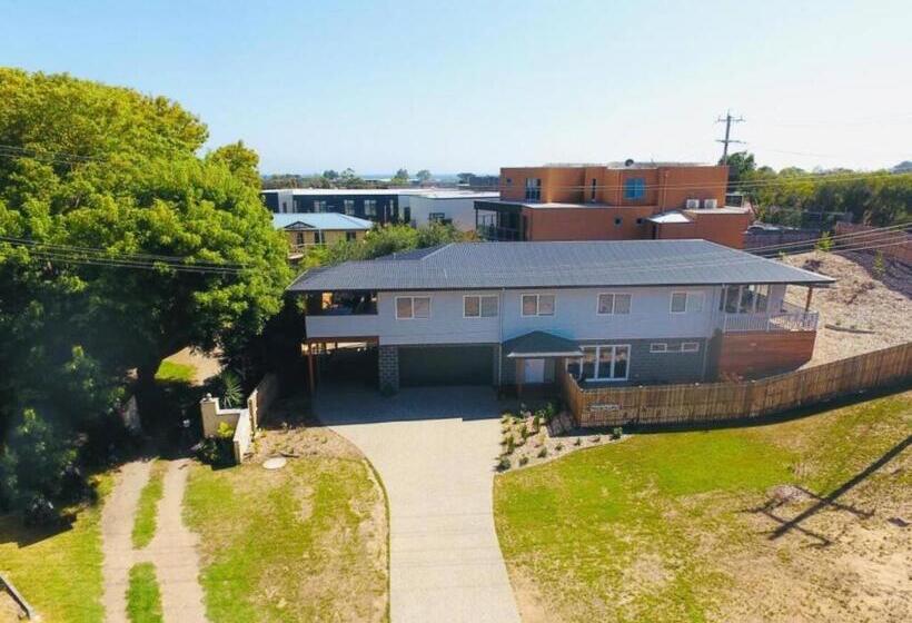 בית, חדר שינה 1, Hale Kupa Rye Beach House Spa Table Tennis