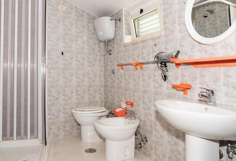 四人标准间, Il Villaggio Lì Cylentos
