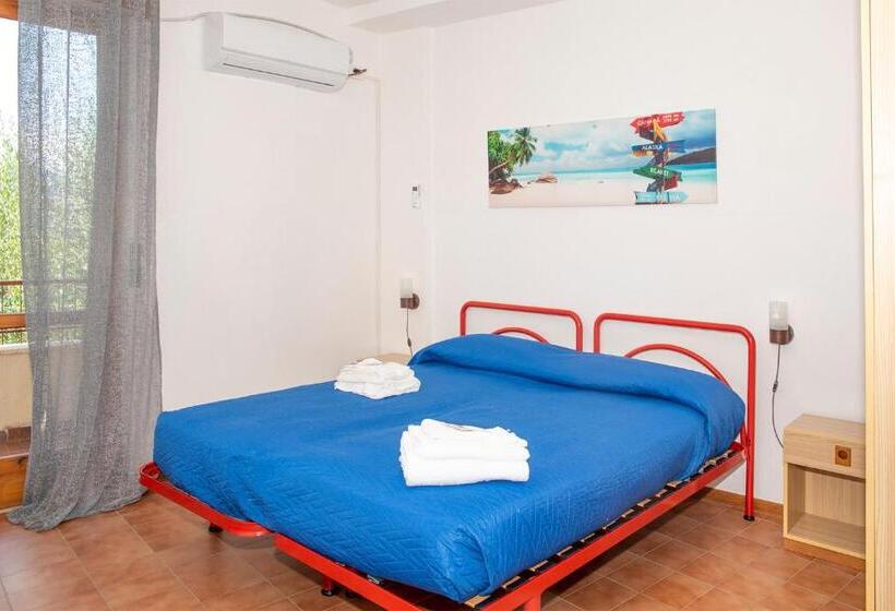 バルコニー付スタンダード4ベッドルーム, Il Villaggio Lì Cylentos