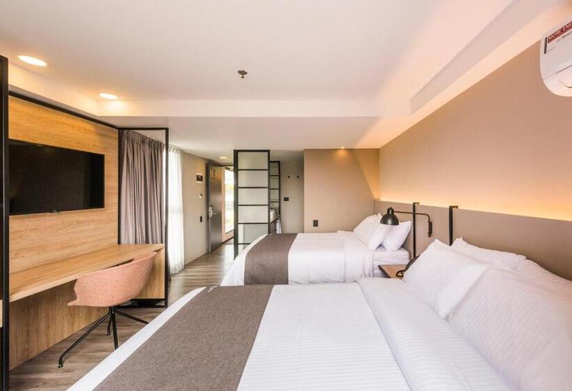 Standard Szoba, Lettera