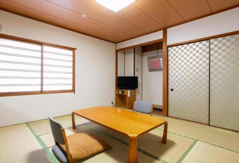 Номер Стандарт, Maizuru Grand