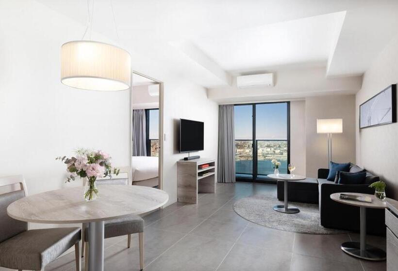 جناح مطل على المدينة, Oakwood Suites Yokohama