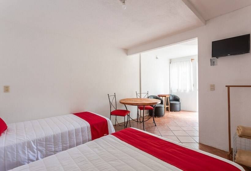 غرفة قياسية ثلاثية, Paraje Casa Blanca