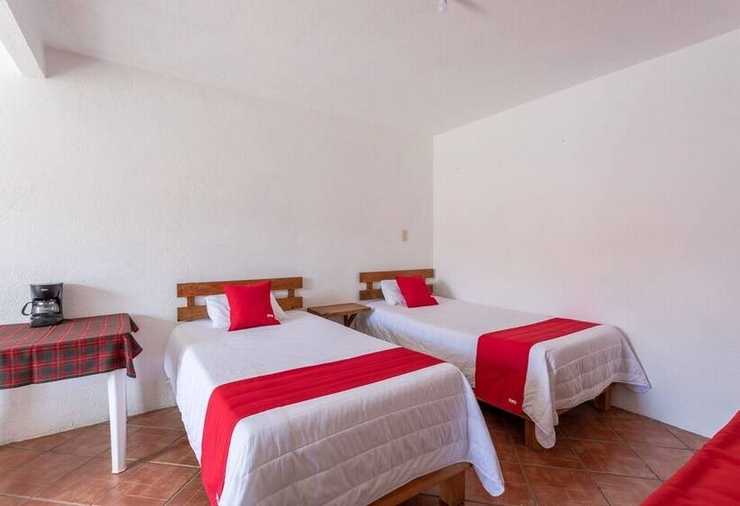 غرفة قياسية ثلاثية, Paraje Casa Blanca