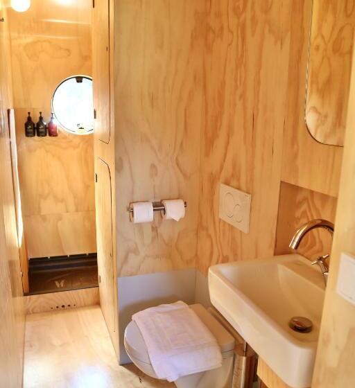 کلبه ییلاقی, Basecamp Amsterdam