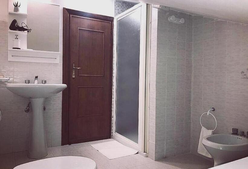 Номер Стандарт Совместная Ванная, Kalispéra B&b