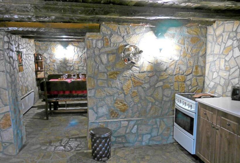 Дом 3 Спальни, Guest House Medina