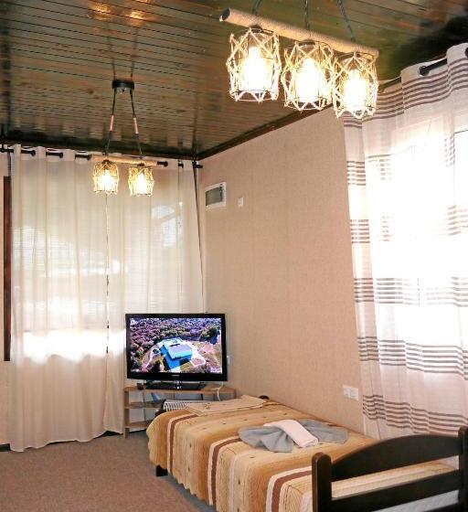 Трехместный Номер Стандарт Вид на Сад, Guest House Medina