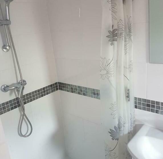 スタンダードルーム, Pensiunea Doce