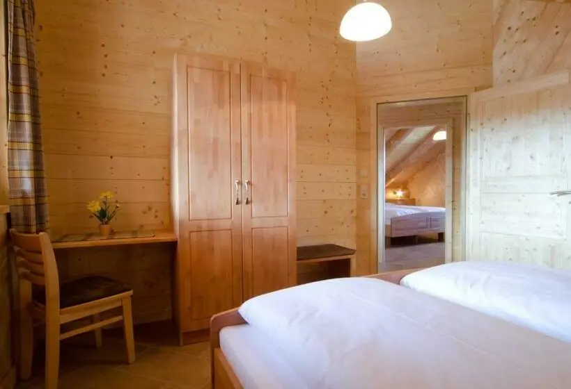 Casa 3 Dormitoris, Heumanns Blockhaeuser Am Wald