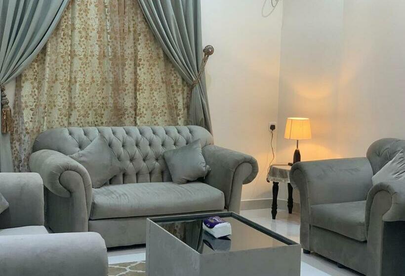 带3个卧室的公寓, Al Moghaidi Furnished Apartements