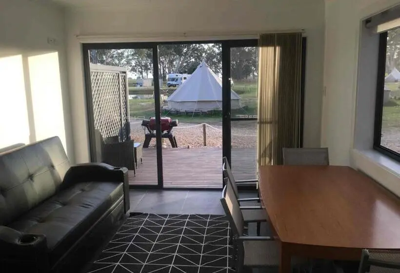 スーペリアキャビン, Coonawarra Ensuite Unit C