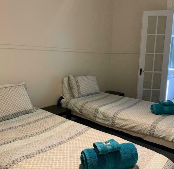 דירת חדר, The Convent Boutique Accommodation