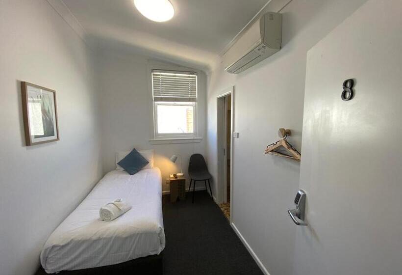 חדר יחיד בסיסי, Central Motel Mudgee