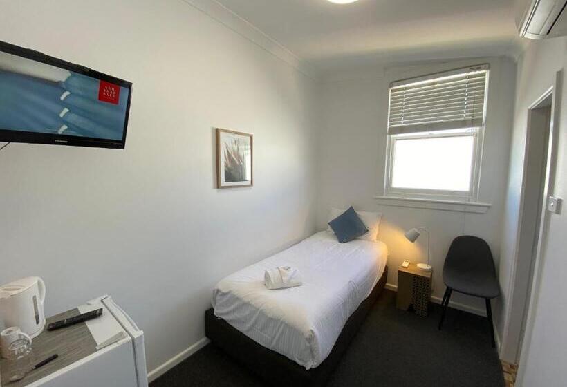 חדר יחיד בסיסי, Central Motel Mudgee