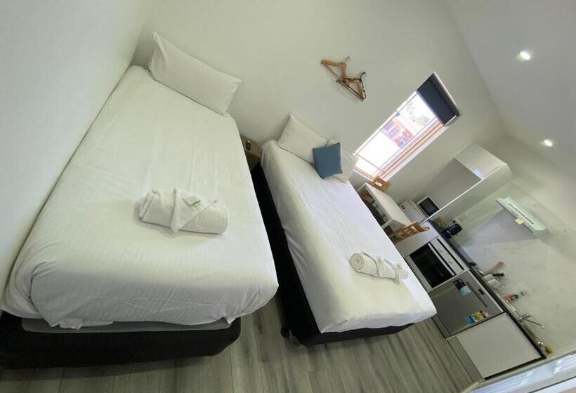 חדר סטנדרט יחיד מיטת קווין, Central Motel Mudgee