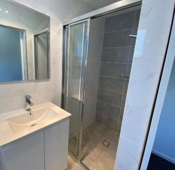 חדר יחיד בסיסי, Central Motel Mudgee