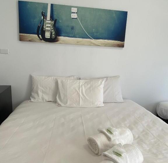 חדר סטנדרט יחיד מיטת קווין, Central Motel Mudgee