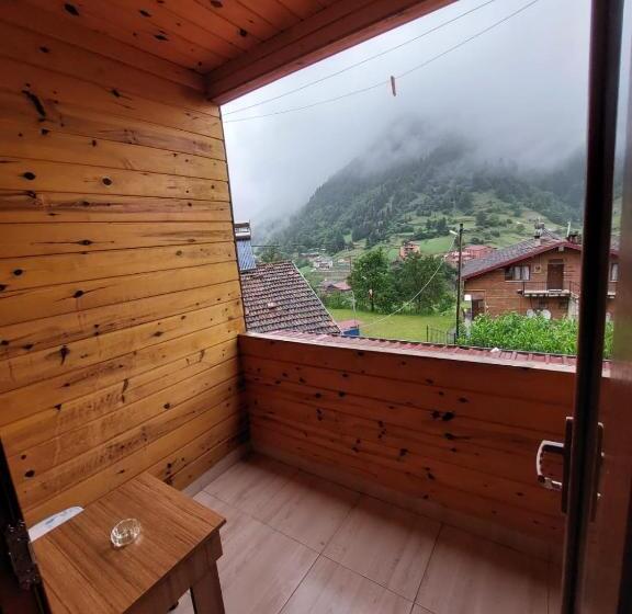 1 Bedroom Apartment Lake View, Eş Pansiyon