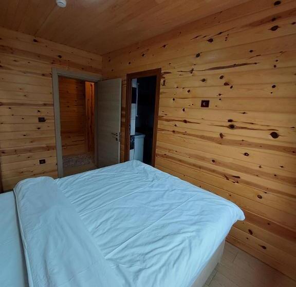 1 Bedroom Apartment Lake View, Eş Pansiyon