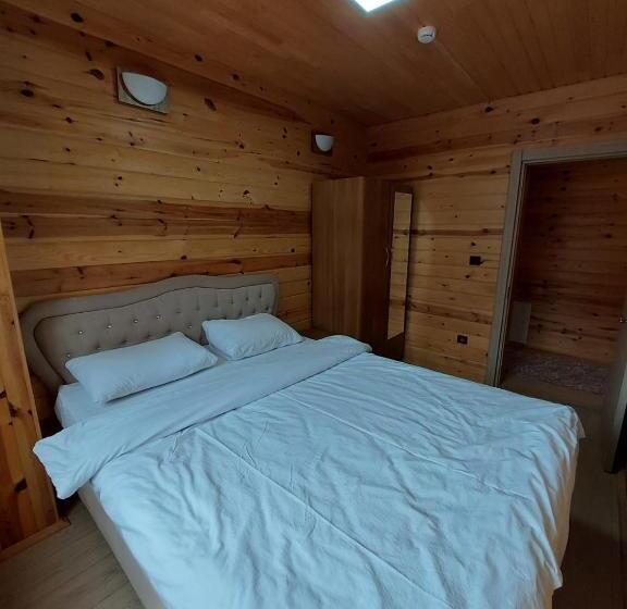 1 Bedroom Apartment Lake View, Eş Pansiyon