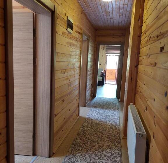 1 Bedroom Apartment Lake View, Eş Pansiyon