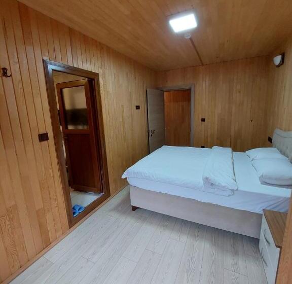 1 Bedroom Apartment Lake View, Eş Pansiyon