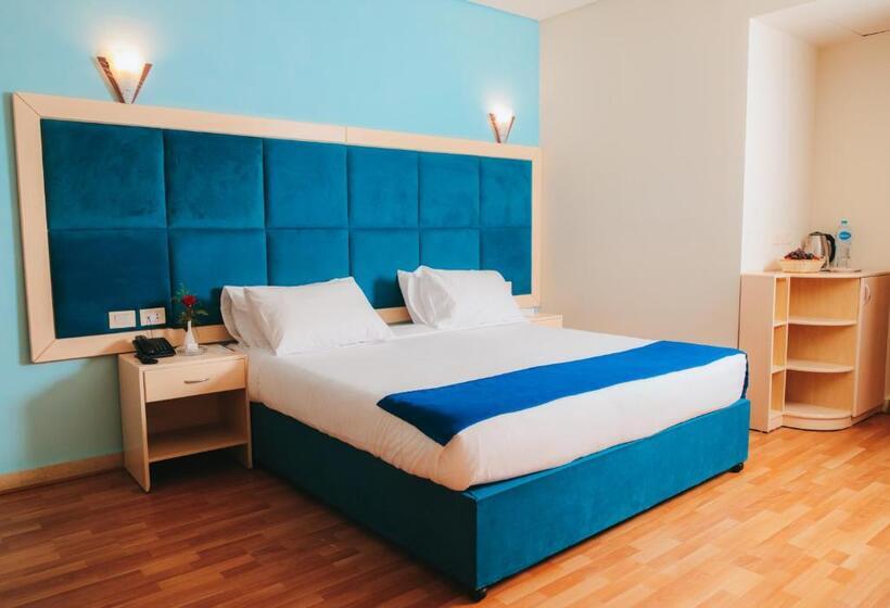 سوییت جونیور, Aracan Portsaid