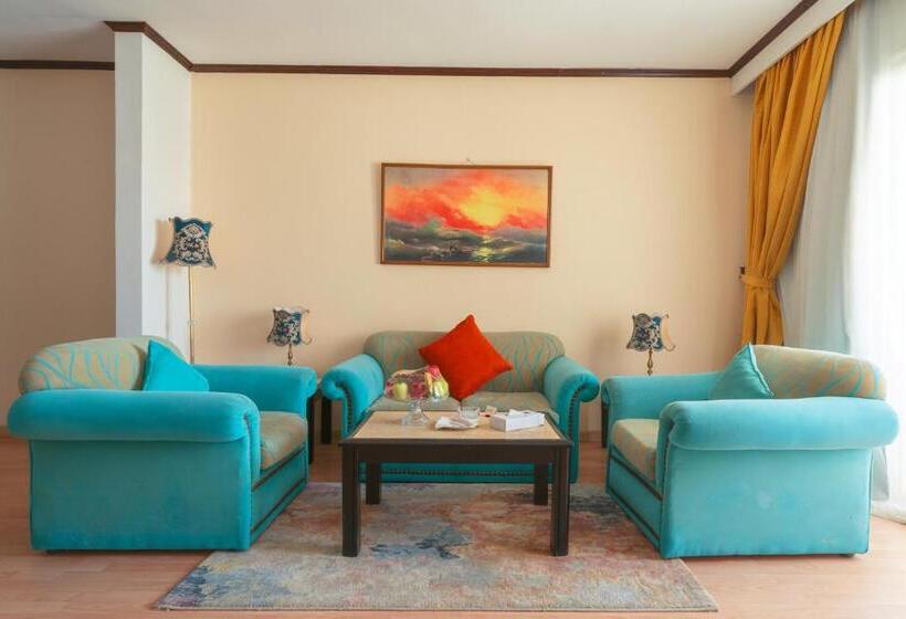 سوئیت 2 خوابه, Aracan Portsaid