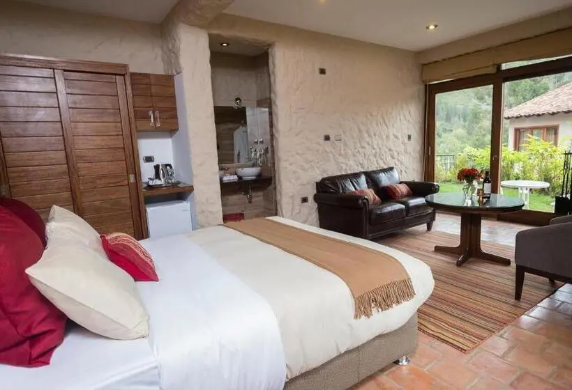 اتاق لوکس, Intiterra Apart Hotel Villas