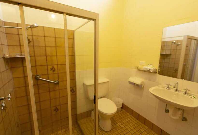 חדר משפחתי, Mountain Creek Motel Bar & Restaurant