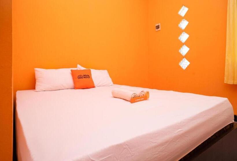 חדר סטנדרט, Koolkost Syariah Near Transmart Tegal